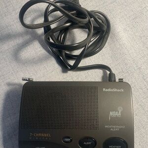 RadioShack 7-Channel Weather Alert Radio